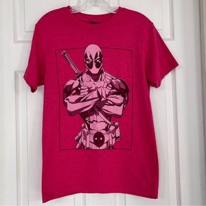 🌸3/$25 Marvel Deadpool Red Screen Print Graphic Crew Neck T-Shirt, Size S